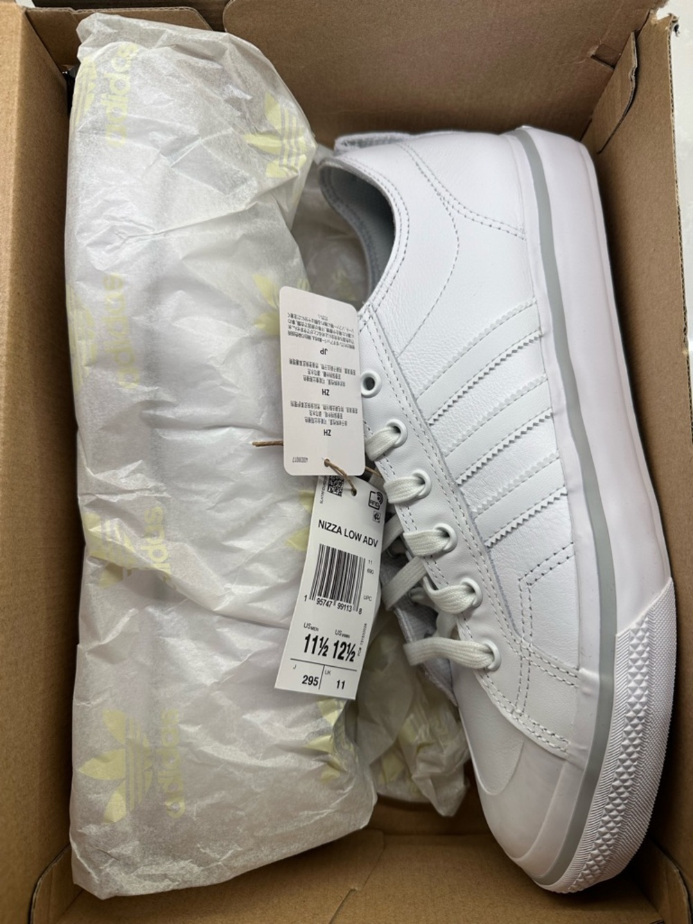 NIB || NWT Adidas White Nizza Low ADV Sneakers. Size 11.5 Men’s